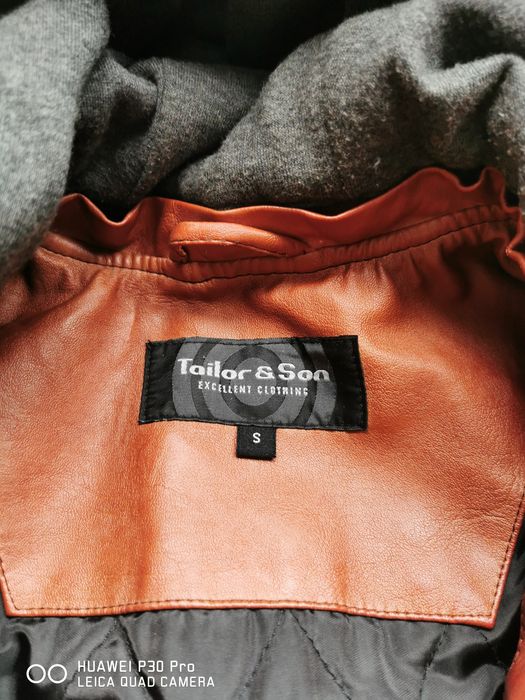 Яке с качулка от изкуствена кожа