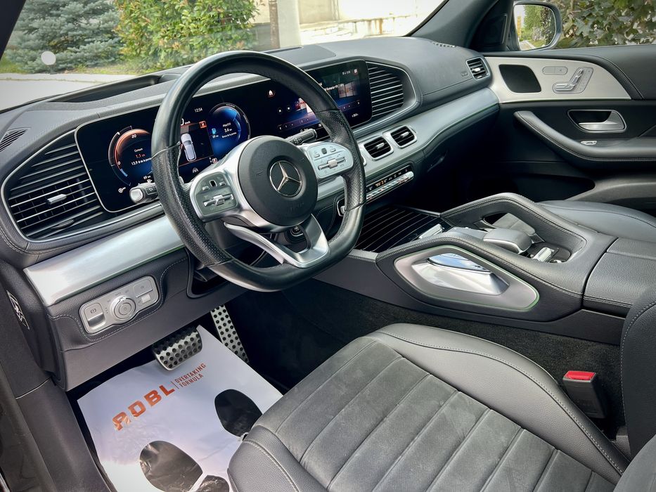 Mercedes Benz GLE 300d AMG Pack!