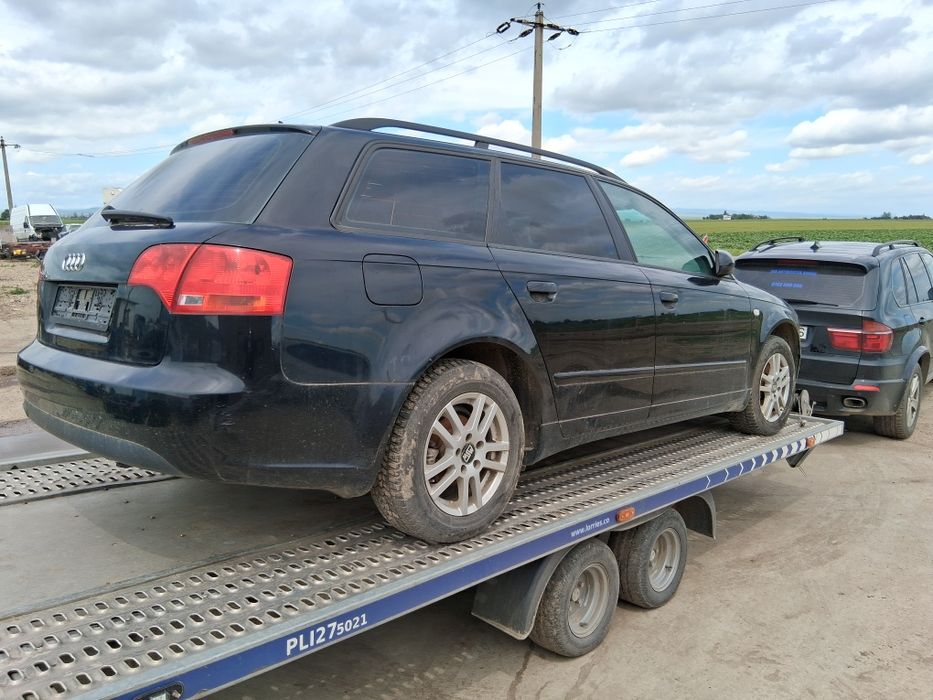 Dezmembrez Audi a4 b7 s line 2.0 bpw