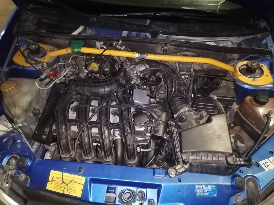 Ассалому алейкум. Здравствуйте. Продаётся лада калина сотилади.