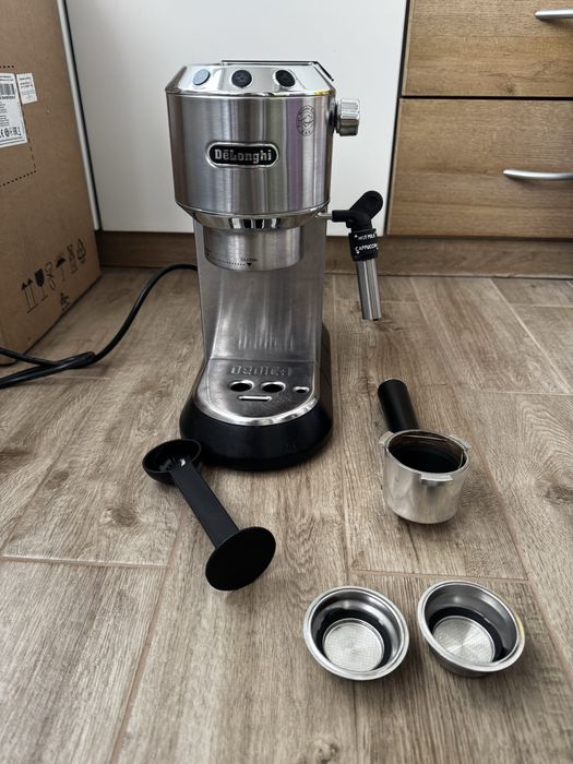 Espressor manual De'Longhi
