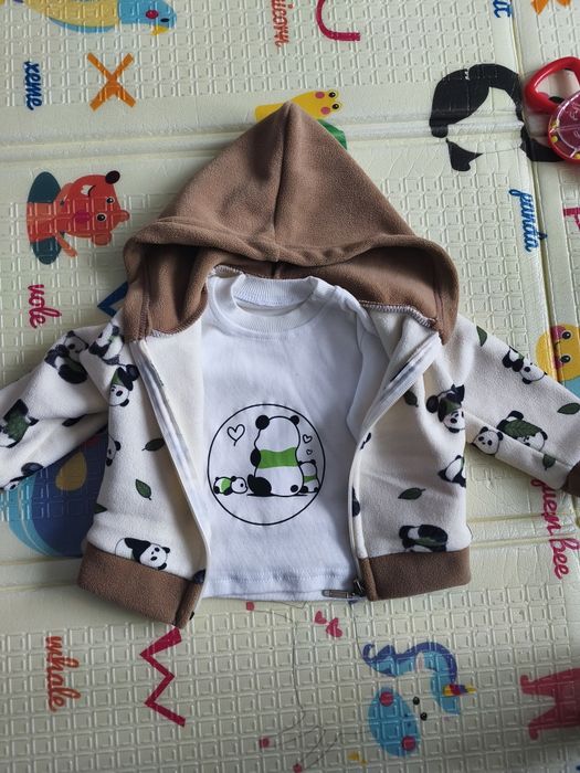 Новый детский флисовый костюмчик