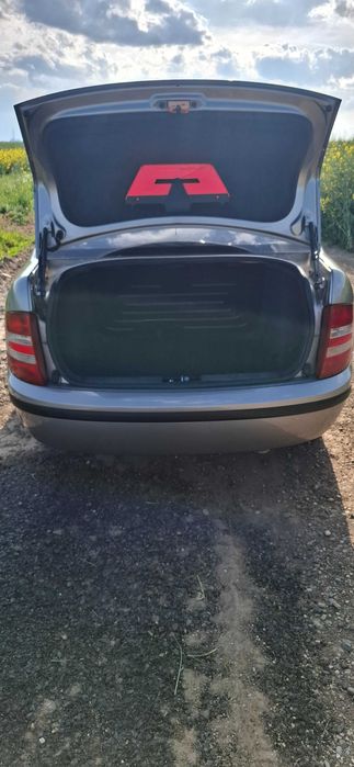 Vand Skoda Fabia 1.2 benzina, an 2006, 600 euro negociabil