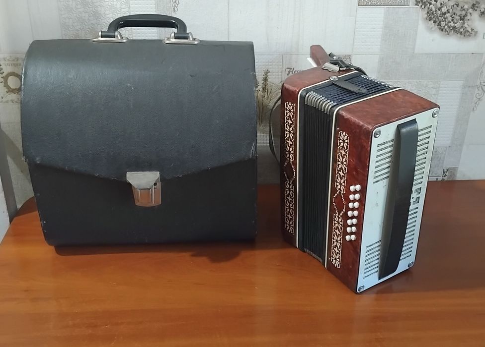 Продам Баян детский малыш за 30000тг. Район Бурова
