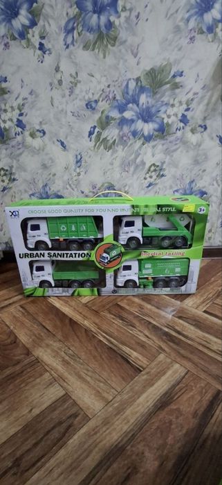 Продаются машинки.
