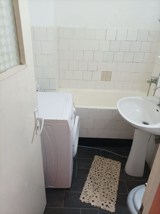 Închiriez apartament 2 camere