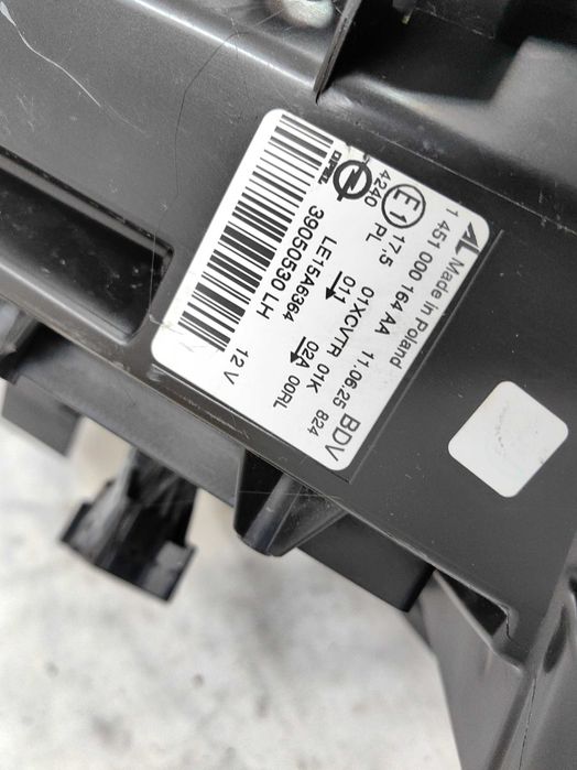 Оригинален фар Опел Зафира  Opel Zafira C Full Led