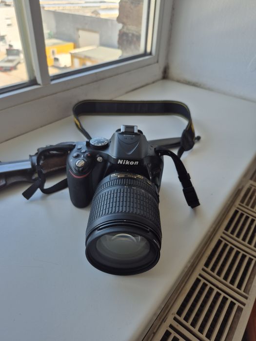 Nikon D5200 като нов