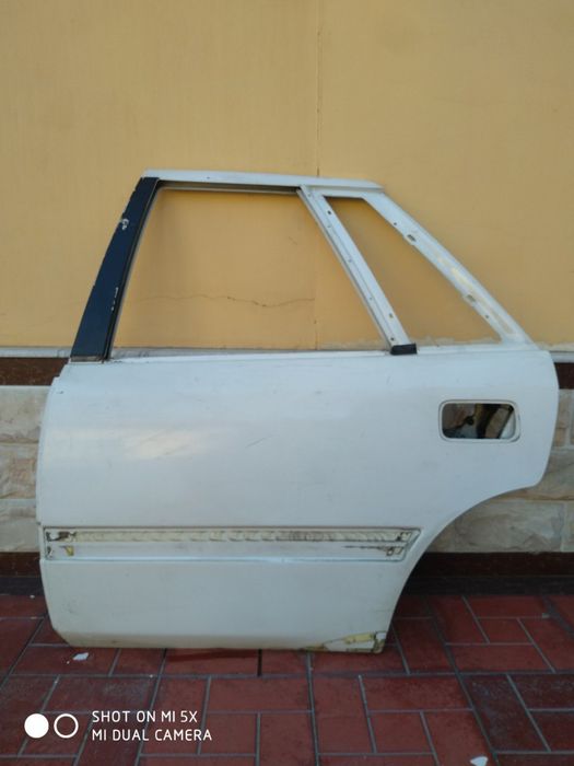 Эсперонинг эшиклари