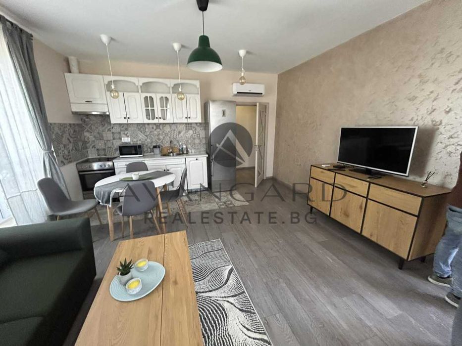 Продава се Двустаен апартамент в Пловдив, Остромила - 73 кв.м за 1905 €/кв.м - Снимка #1