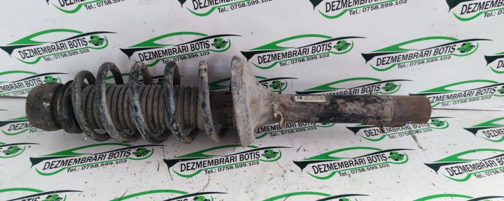 Arc fata stanga /G4 Volkswagen VW Golf a 4-a generatie