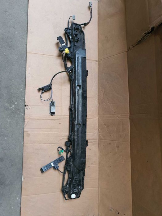 Hyundai i20 Хюндай и20 оригинална задна греда 2020 година