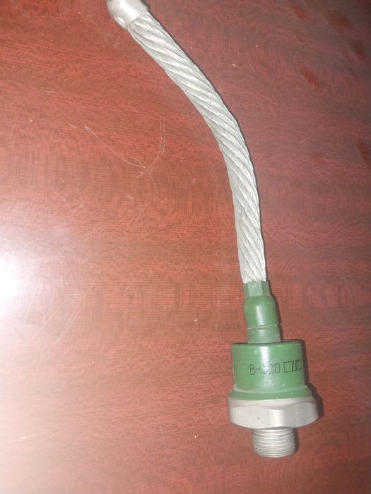 Диод  в-200        .