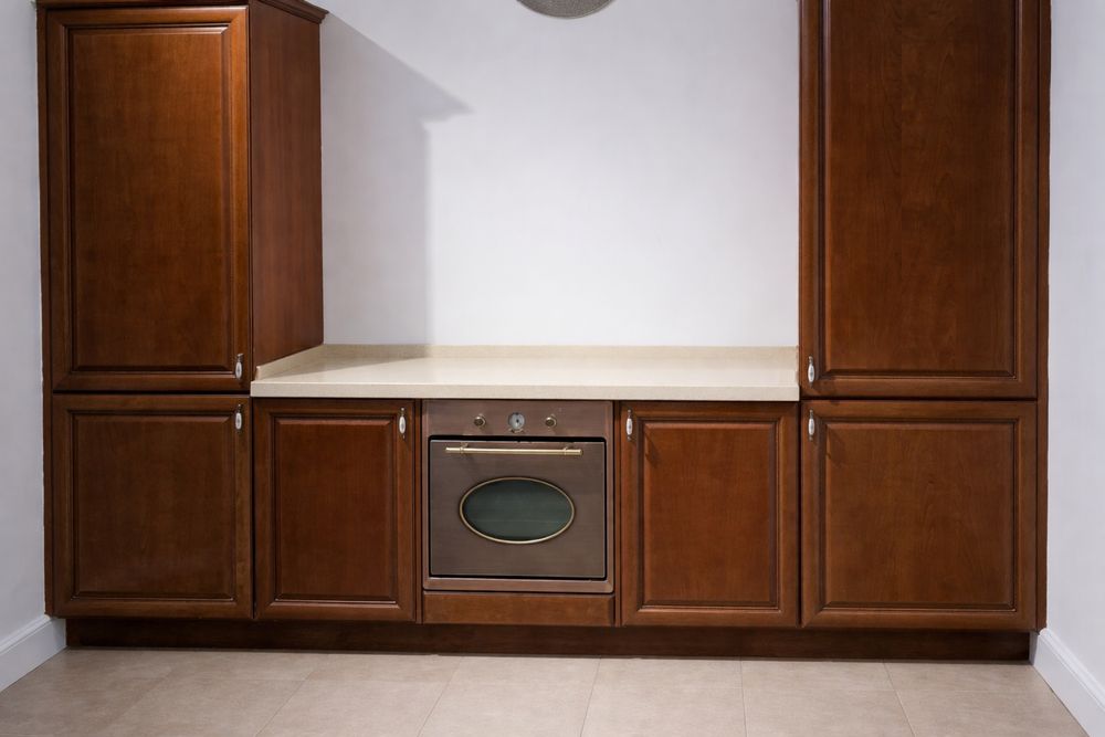 Продам шикарный кухонный гарнитур