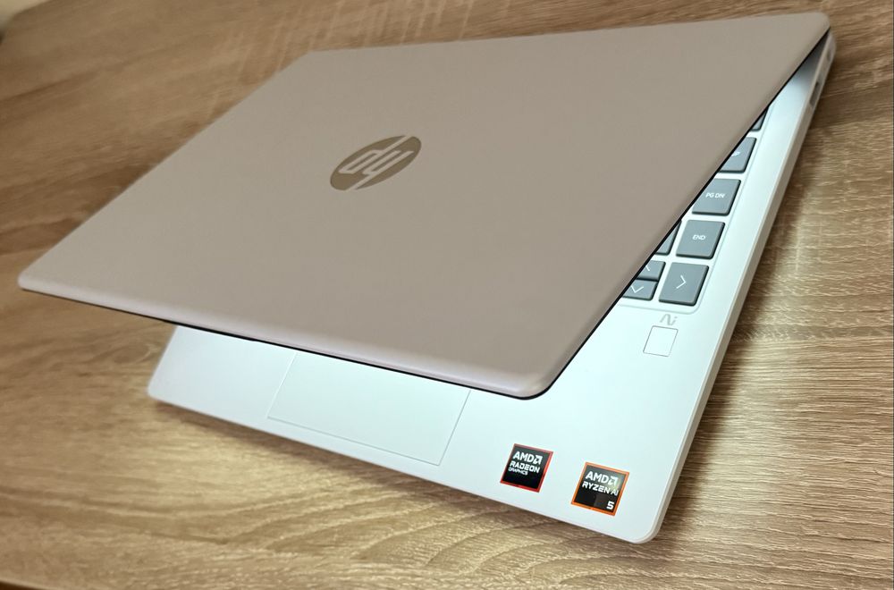 HP Omnibook 3 CA NOU ! Ryzen 5 AI - 16GB ram 512GB ssd !