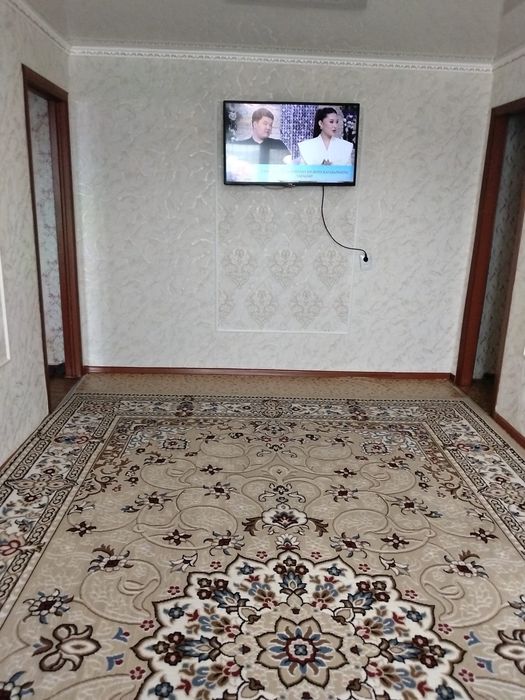 Продам квартиру в центре.