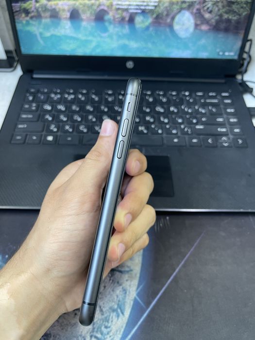 Iphone 11 qora 128gb