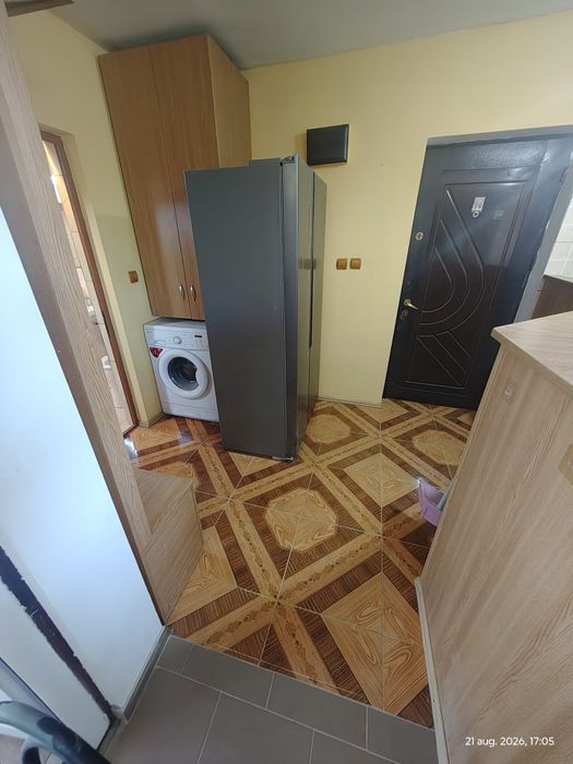 Închiriez apartament 2 camere