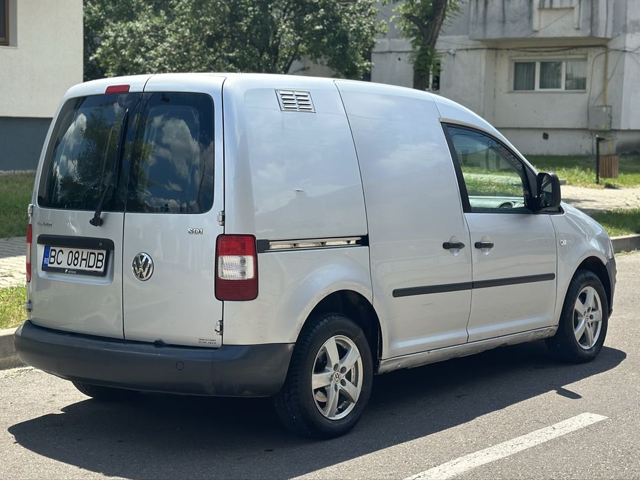 VOLKSWAGEN CADDY 2.0 SDI 2004 in stare buna