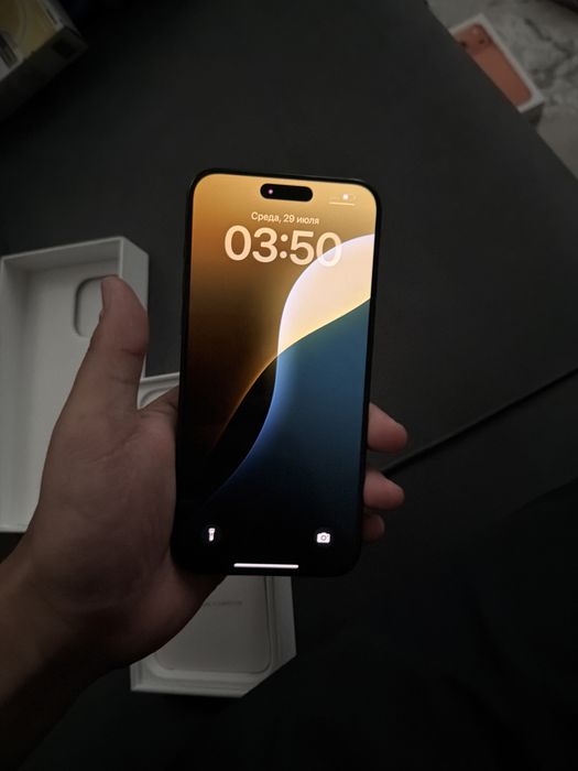 Iphone 15pro max 512gb.