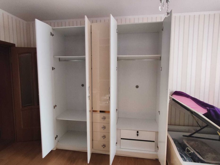 Комплект мебели для спальни