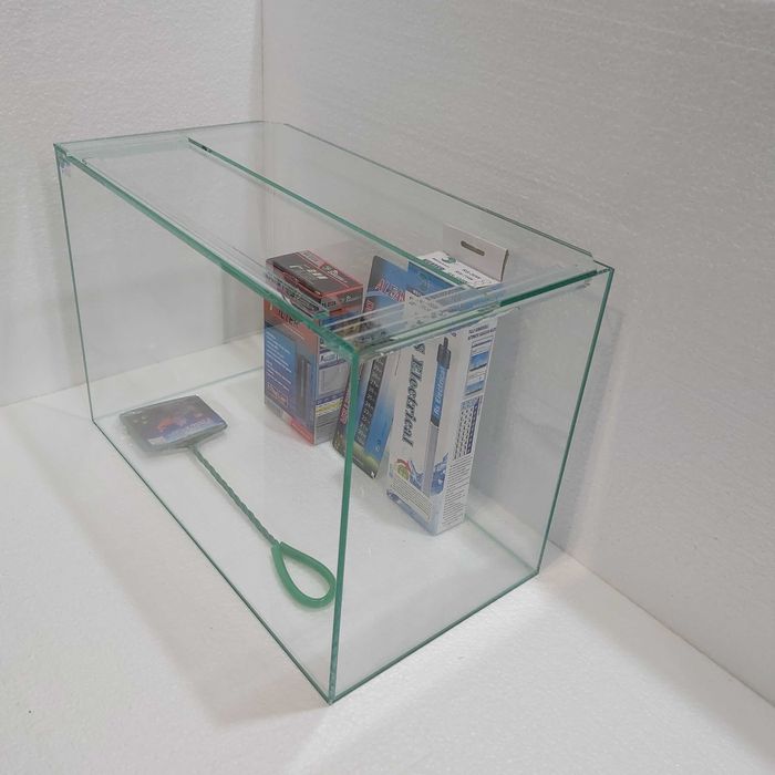 Аквариум 32 литра - оборудван