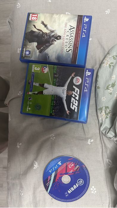 Vand ps4 pro 2 manete