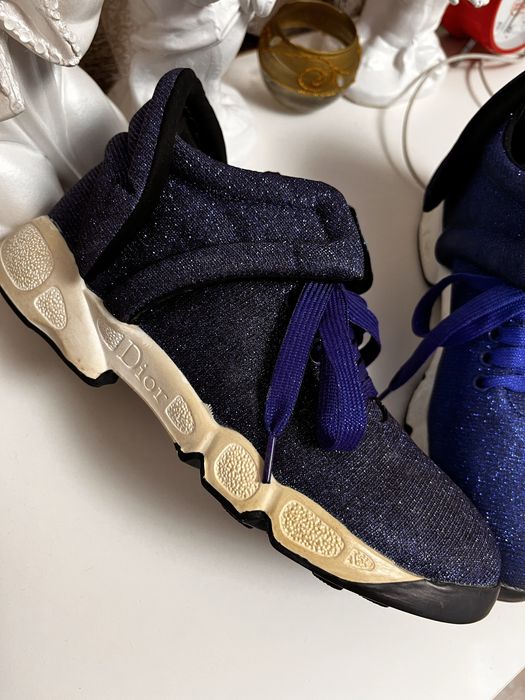 Продам Кроссовки