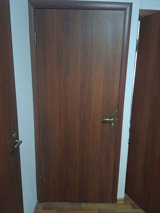 Продается двери бу 7штук