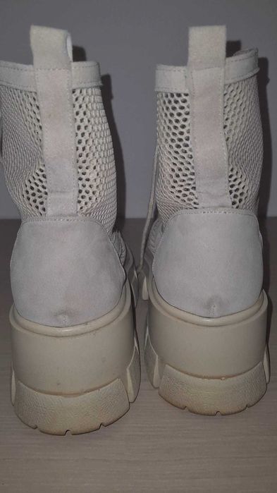 Bocanci, SandAli, piele naturala, talpa mare, usoara, crampoane