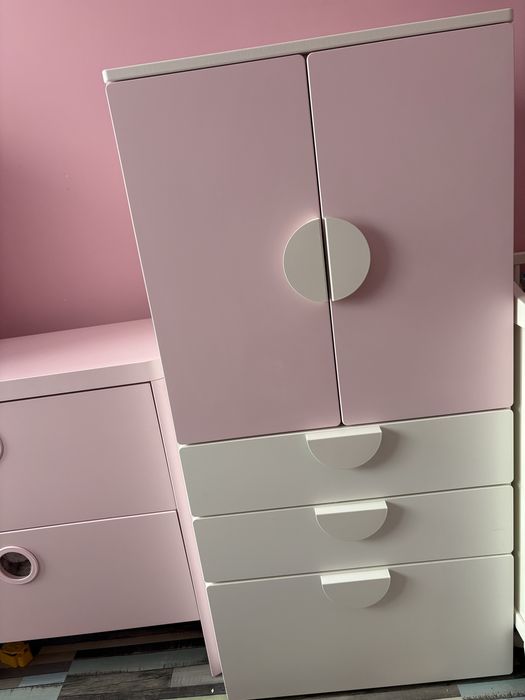 Детски мебели от Икеа - розови