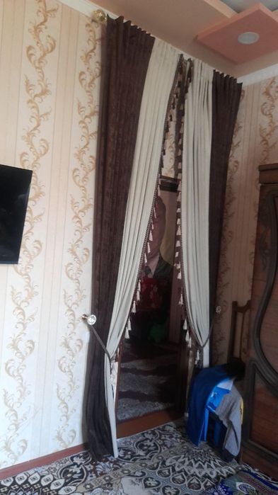 Limonariyada kotej uy sotiladi