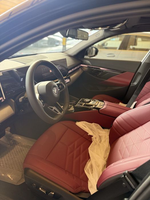 Bmw i5 40l m-sport 2025