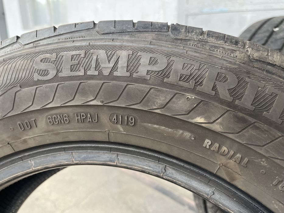 2 бр. гуми за бус 235/65/16C Semperit 7 mm DOT 4119