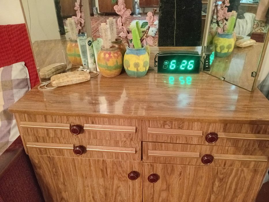 Продается б/у мебель