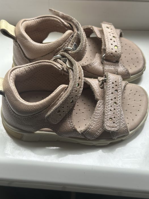 Сандали ессо