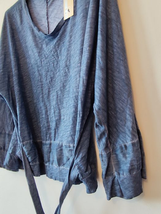 Bluza nouă mărimea XL