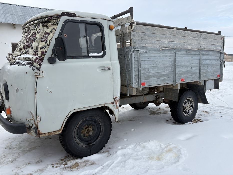 Уаз 3303 сатылады(бортовой)