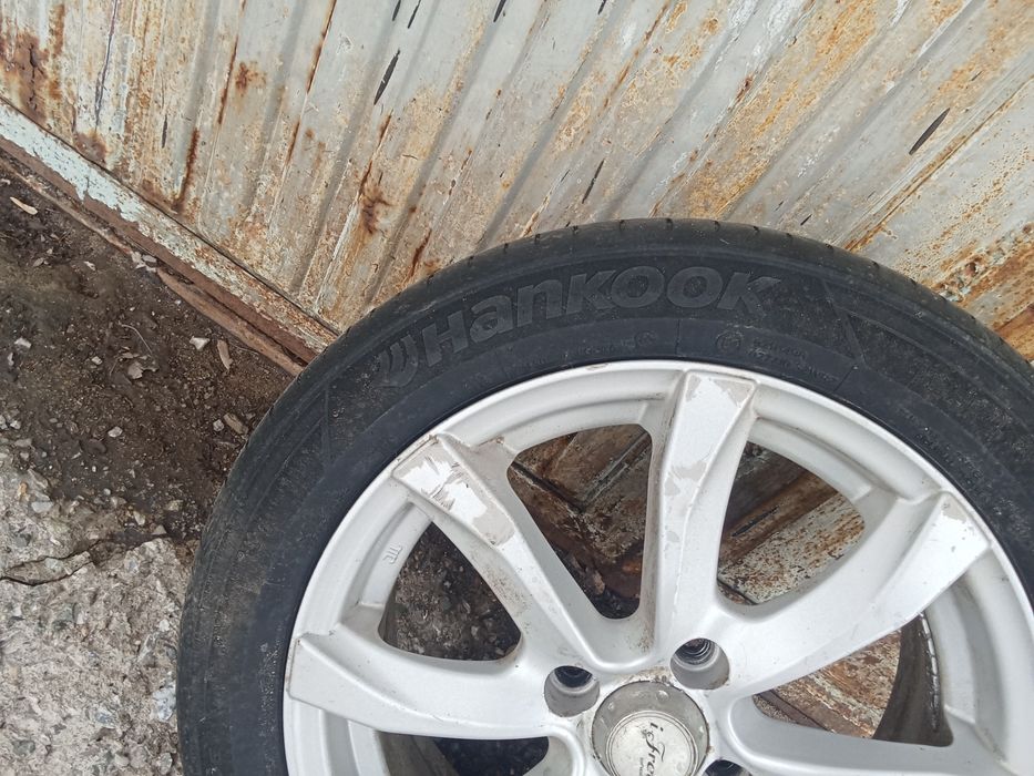 Шина с дисками р15