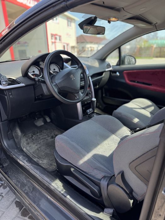Peugeot 207 CC decapotabil