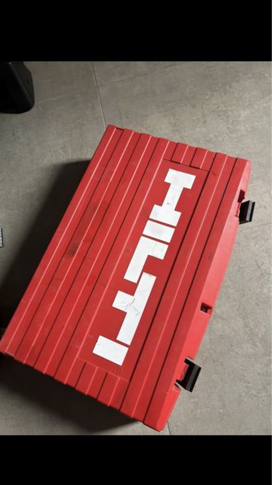 Masina de de gaurit Hilti pe baterie