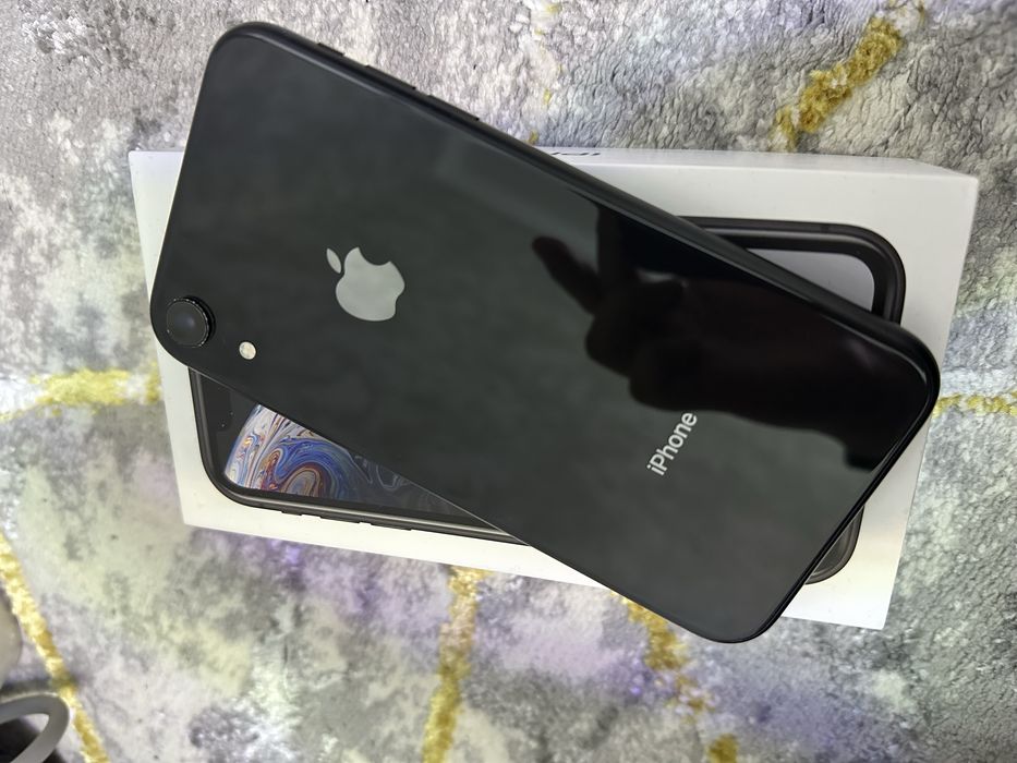 apple xr 128 gb chotkiy sastayaniya radnoy