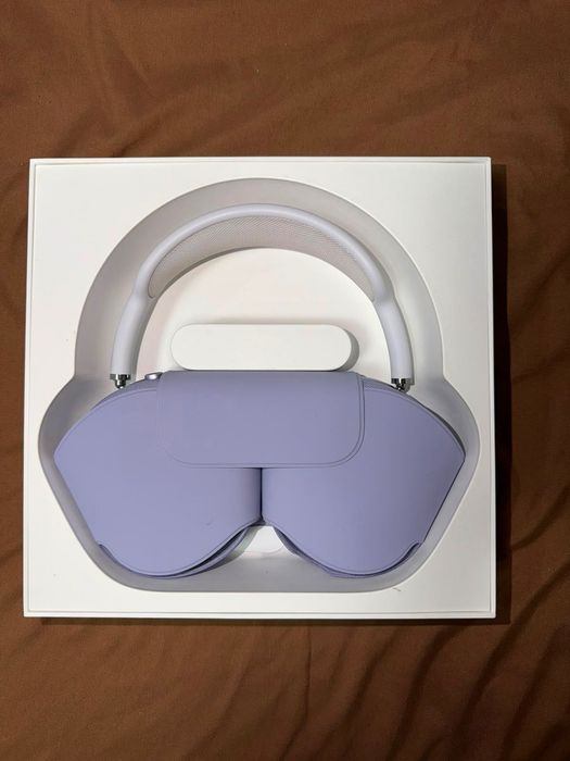 Air Pods Max 2 purple