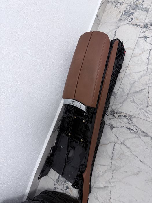 Салон/седалки Bmw 7 серия Individual f01/f02 дълга база