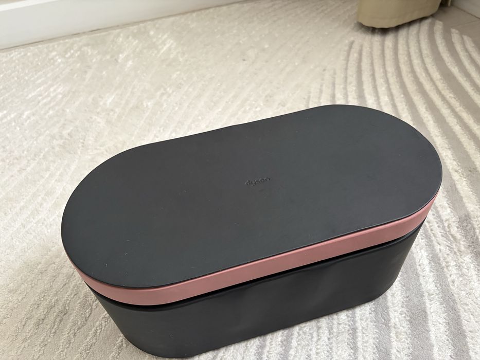 Продам фен от Dyson