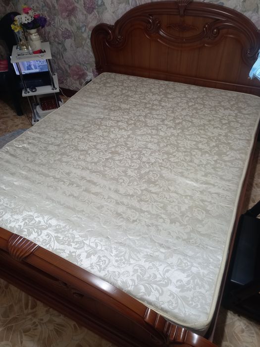 Отдаю даром матрас