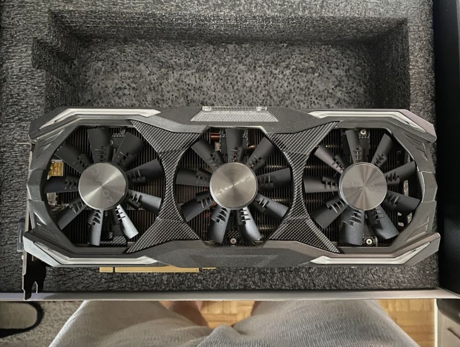 Zotac GeForce GTX 1070 AMP Extreme