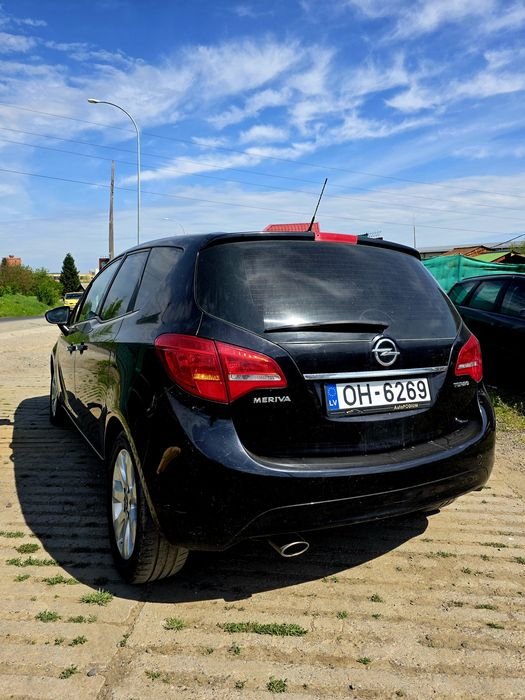 Vand Opel Meriva 1.4 benzina euro 5 / 117000km