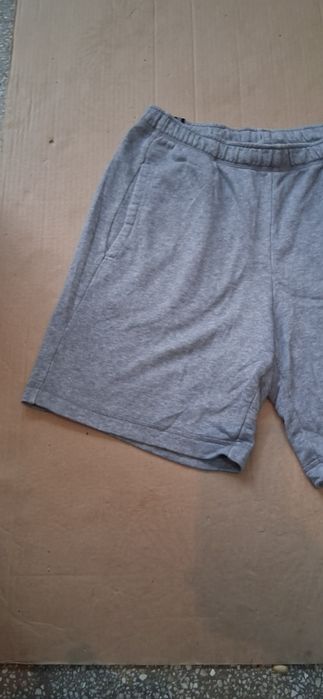Pantaloni scurți din bumbac Puma mărimea m-L