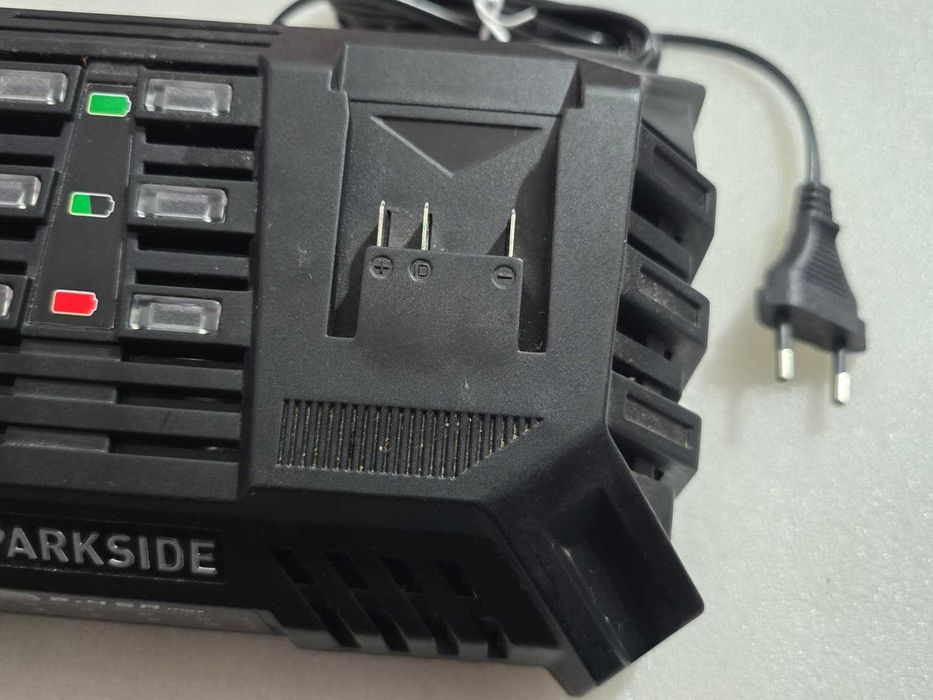 Incarcator dublu rapid Parkside PDSLG 20 B1 20V mufa EU 2 pini 2x4.5A IAN 497645